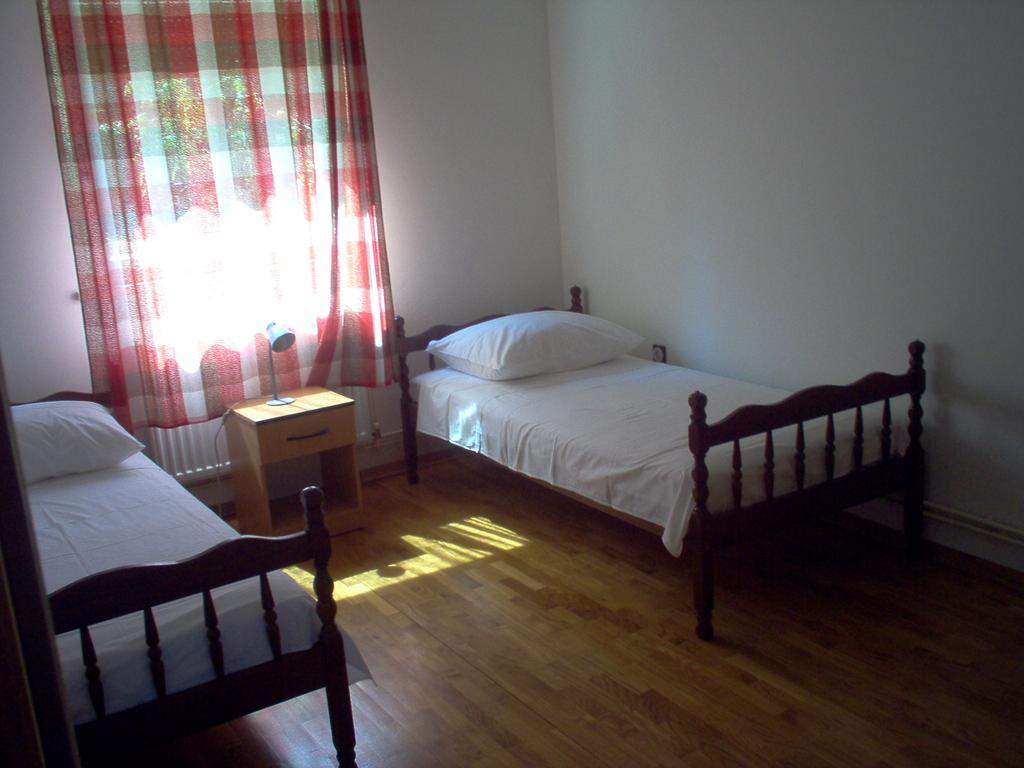Apartment Karmen Trogir Habitación foto
