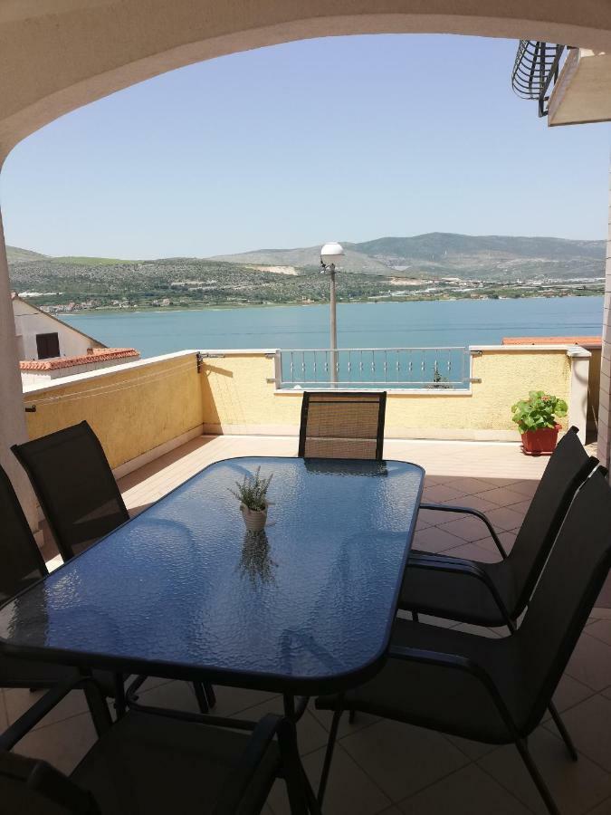 Apartment Karmen Trogir Exterior foto